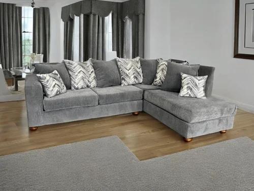 S305 Zander Sectional
