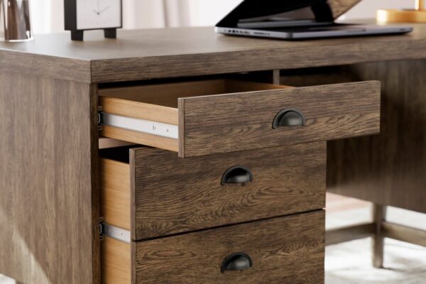 H683-27 - Office Desk